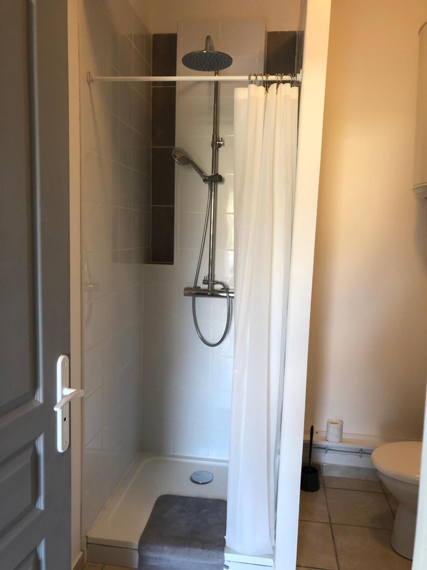 Votre Oasis De Detente : Flambant Neuf, 1 Chambre, 4 Couchages A Apartment Aubigne-Racan